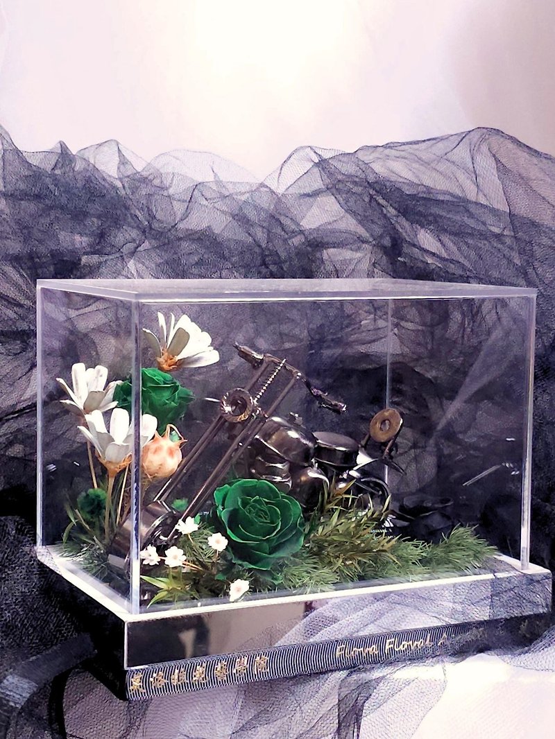 大きな少年の夢 金属製手作り車 永遠の花アクリルボックス - 置物 - 寄せ植え・花 ブラック