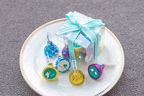 幸福朵朵 婚禮小物 花束禮物 情人節禮物 KISSES水滴巧克力8顆入小禮盒(Tiffany色緞帶)
