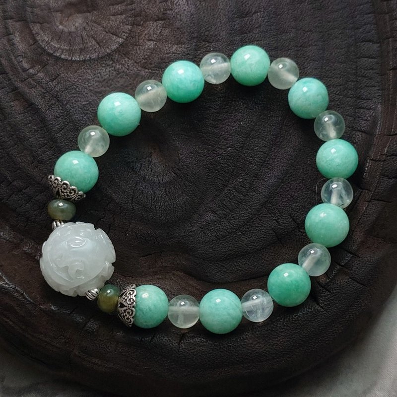 Bracelet Jade Delicately Carved Stone Prehnite Stone 925 Silver Jewelry Bracelet Stone Gemstone - สร้อยข้อมือ - เครื่องเพชรพลอย 