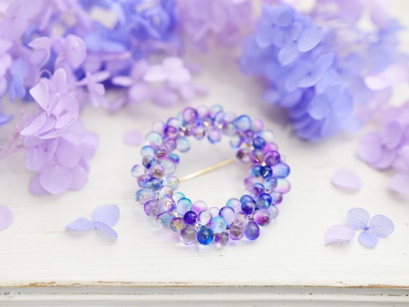 [Brooch, Medium size] Hydrangea wreath - เข็มกลัด - แก้ว สีน้ำเงิน