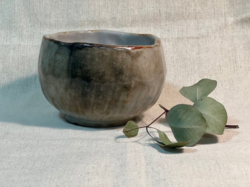 手捏志野燒茶碗 - 茶壺/茶杯/茶具 - 陶 卡其色