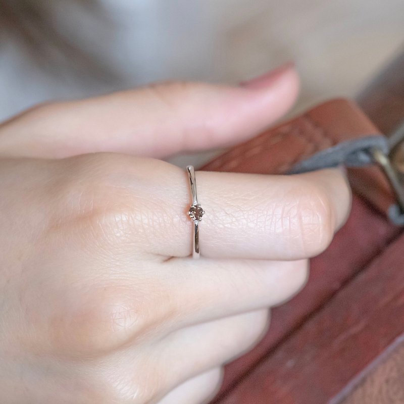茶水晶925純銀簡約六爪戒指 可調式戒指 - 戒指 - 寶石 銀色