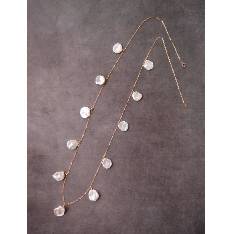 【K14gf】Petal Pearl Necklace　花びらパール ステーションネックレス - 項鍊 - 寶石 白色