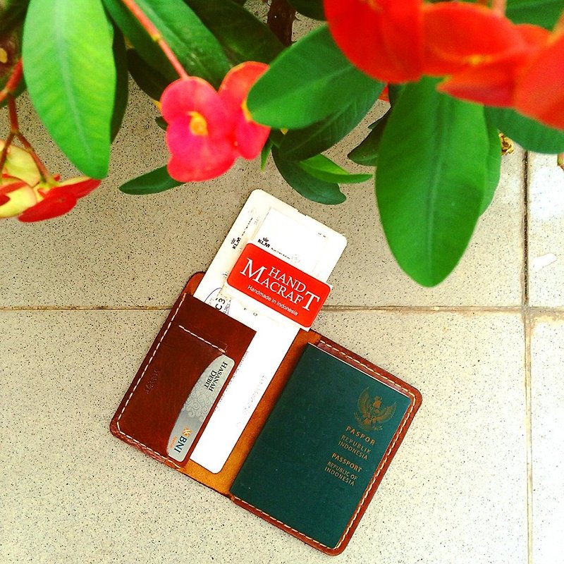 Passport Holder with Boarding Pass and Card (color brown) - 護照套 - 真皮 