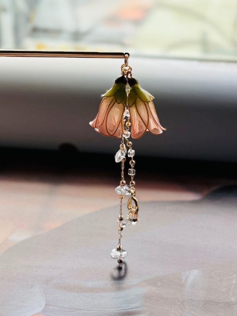 Apricot Pink Campanula Hair Stick - Sold Individually - เครื่องประดับผม - เรซิน สึชมพู