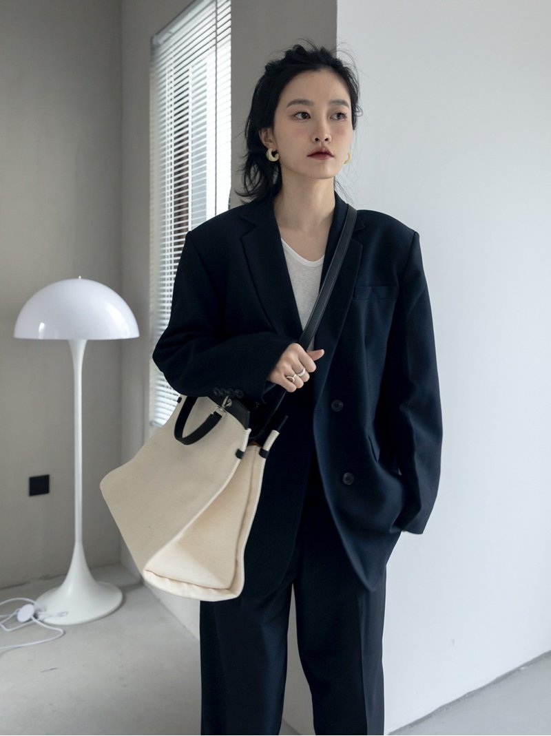 奶杏白帆布 拼接皮革  黑殼托特 簡約大容量拼皮帆布包 大購物袋 - 公事包 - 棉．麻 白色