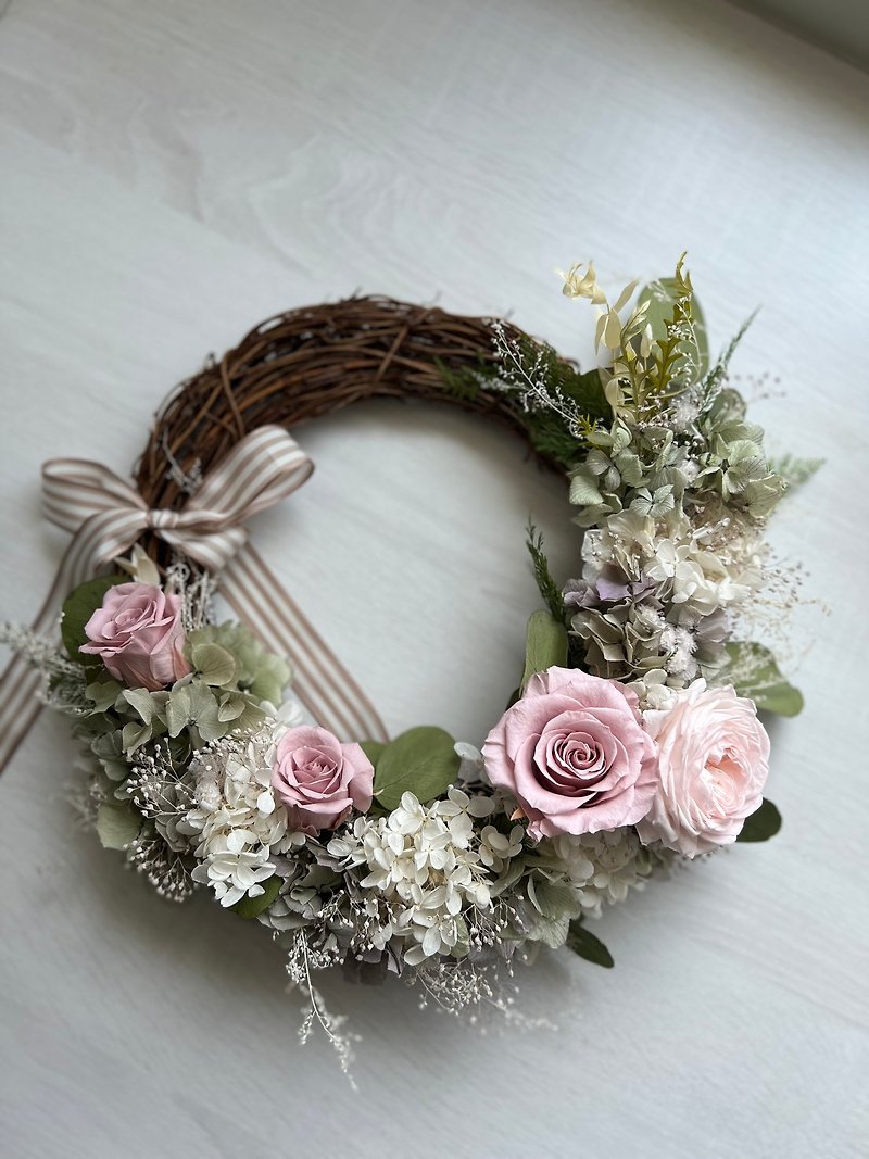 Forest Rose Everlasting Wreath Light Pink Style - Dried Flowers & Bouquets - Plants & Flowers 