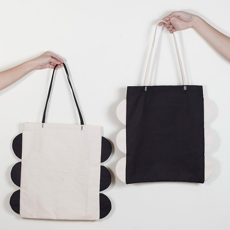 Tote bag semicircle patchwork style white and black color - Handbags & Totes - Other Materials White