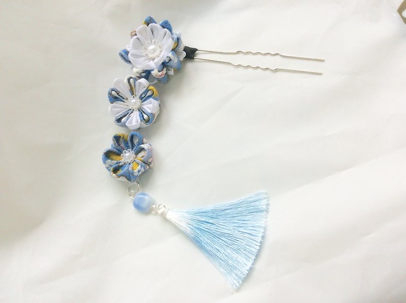 Blue crepe flowers hairpin - Hair Accessories - Polyester Blue