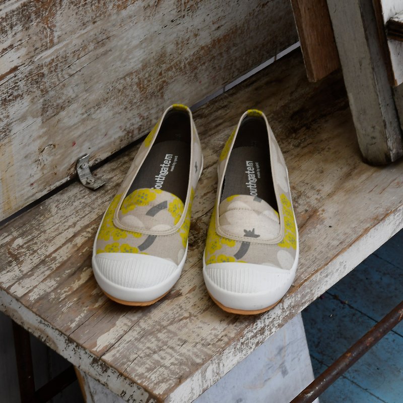 ann bloom/casual shoes/Japanese floral cloth/limited edition/canvas shoes - Women's Casual Shoes - Cotton & Hemp Multicolor