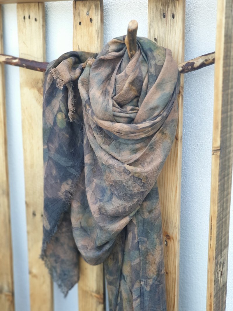 Surrounded by happy flower leaf series F section V textured large wool straight long scarf scarves - Scarves - Wool Brown