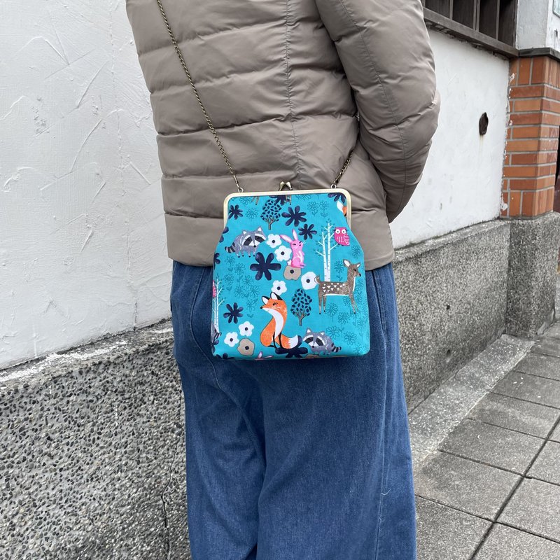 動物家族口金包 / 斜背包 / 側背包 / 隨身包 - 側背包/斜背包 - 棉．麻 藍色