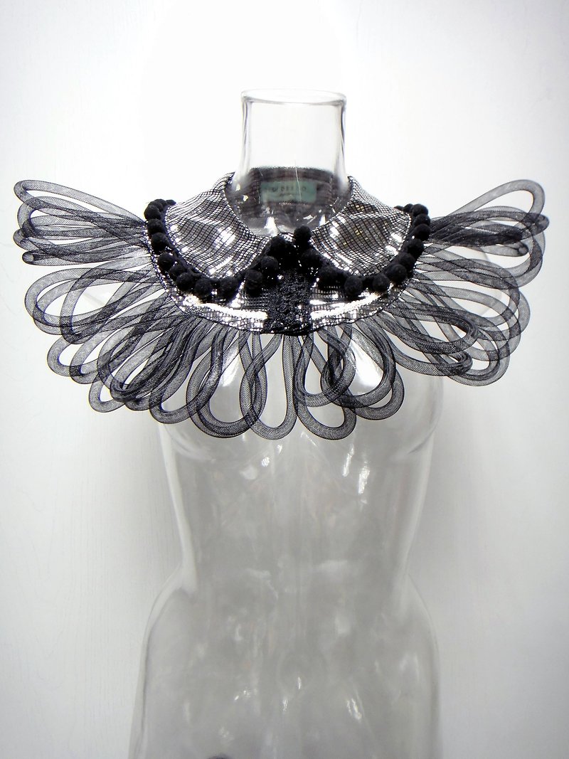 TIMBEE LO 珠寶風網管裝飾領子 珠寶珍珠水晶 wedding  bridal - 洋裝/連身裙 - 紙 黑色