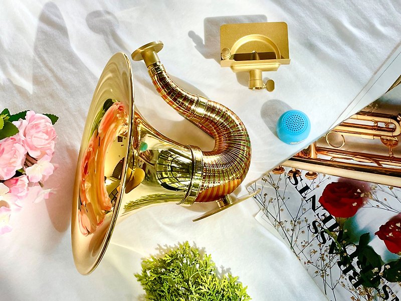 [Dancing Spiral Series] Mobile phone loudspeaker-red Bronze plug-in-free/pleasant sound effect - Speakers - Copper & Brass Yellow