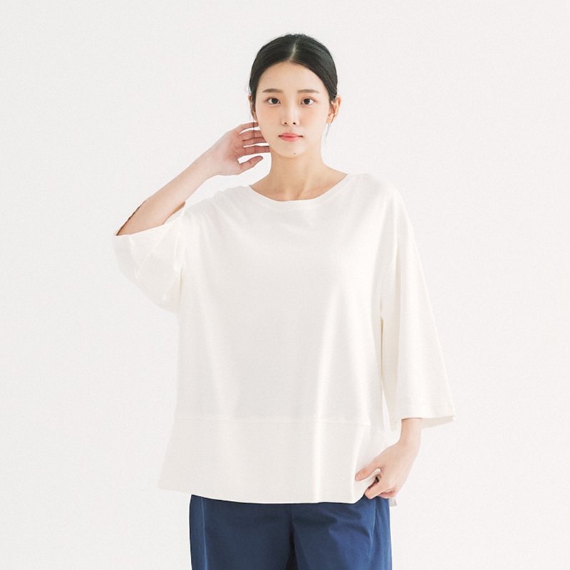 【Simply Yours】Versatile loose mid-sleeve T white F - เสื้อยืดผู้หญิง - ผ้าฝ้าย/ผ้าลินิน ขาว