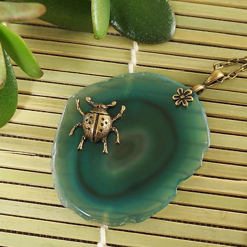 AGATIX Green Agate Slice Slab Ladybug Ladybird Pendant Necklace Unique Handmade Jewelry