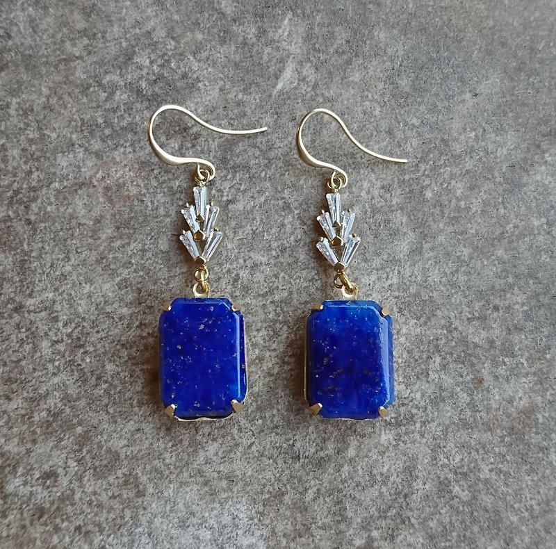 Lapis Glass Deco Earrings - ต่างหู - โลหะ สีน้ำเงิน