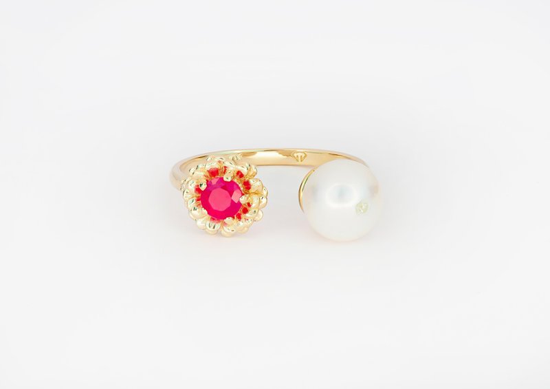 14k  gold ring with ruby, pearl and diamond. - 戒指 - 貴金屬 金色