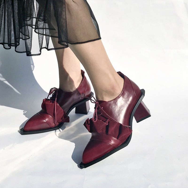 Petal collar with leather half ankle boots | | Matisse one-man show wine red | | #8145 - Women's Leather Shoes - Genuine Leather Red