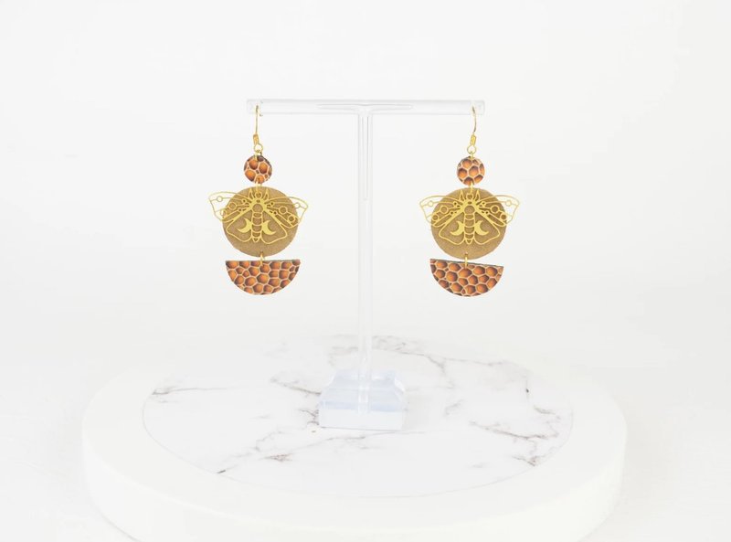 Moth Earrings in Gold & Orange Snake Print Genuine Recycled Leather - ต่างหู - หนังแท้ สีส้ม