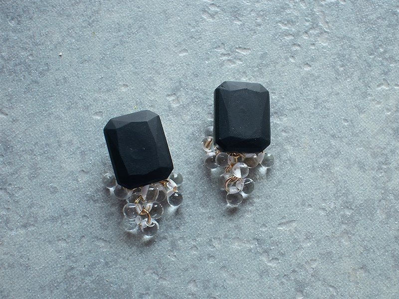 Square earrings / earrings / black - ต่างหู - ดินเหนียว สีดำ