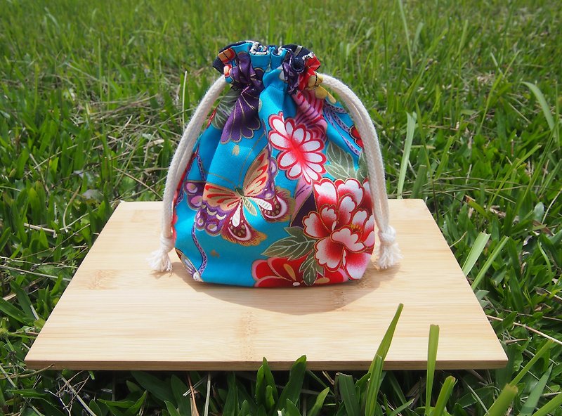 Japanese-style gilt butterfly double-sided storage pouch + + (small) - กระเป๋าเครื่องสำอาง - ผ้าฝ้าย/ผ้าลินิน สีน้ำเงิน