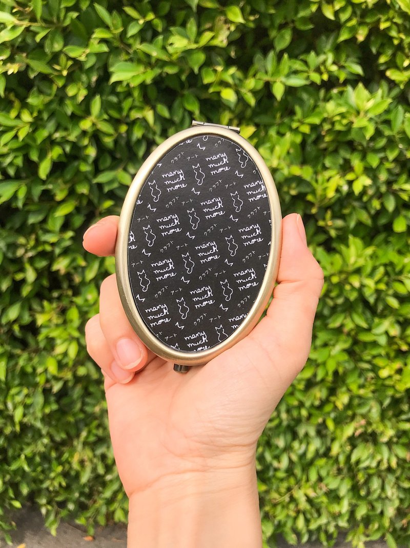 【Customized Gift】Handmade Embroidery - I will draw and stitch your favorite - 彩妝刷具/鏡子/梳子 - 其他金屬 金色