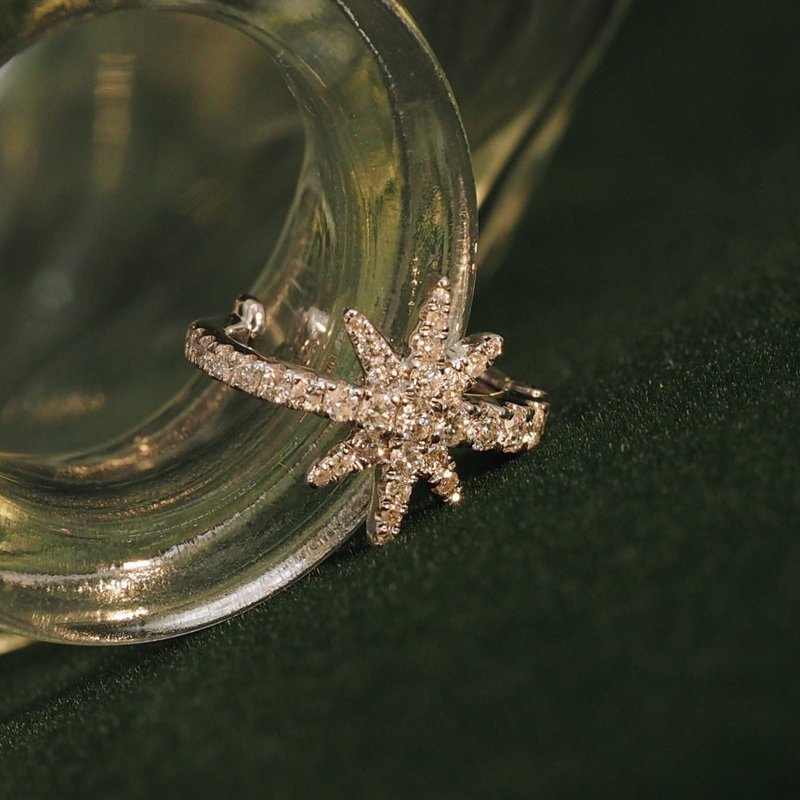 18K金鑽石北極星耳夾 18K Gold Northern Star Ear Cuff - 耳環/耳夾/耳骨夾 - 貴金屬 