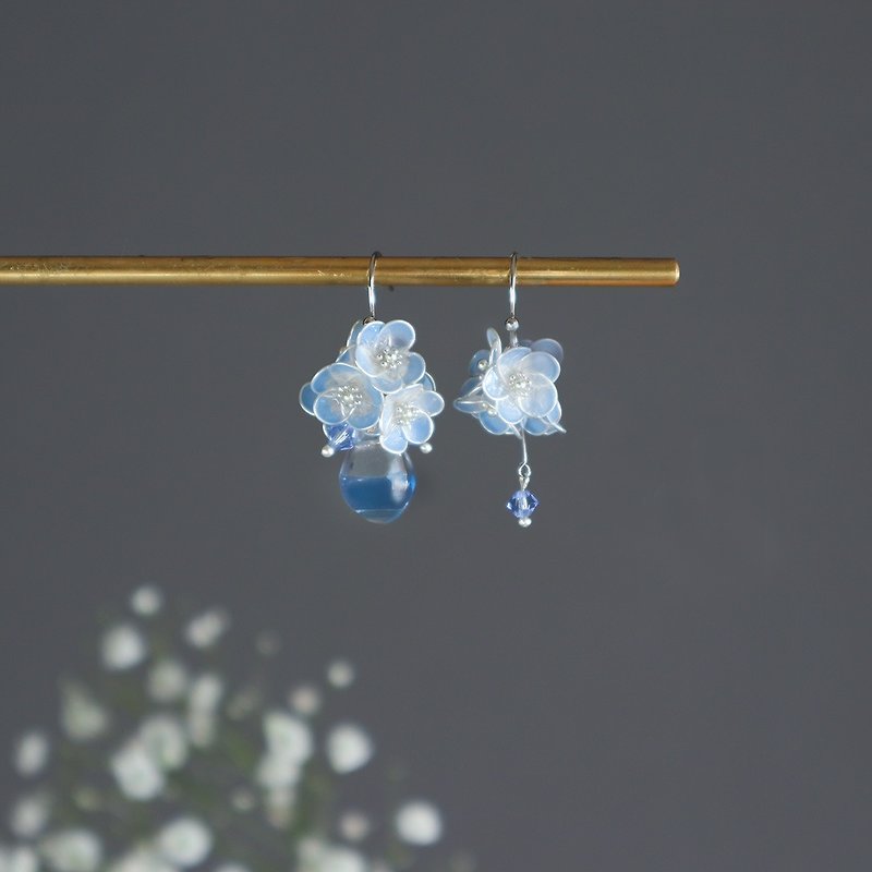ネモフィラ香る花瓶アロマ耳飾り - 耳環/耳夾 - 其他材質 藍色