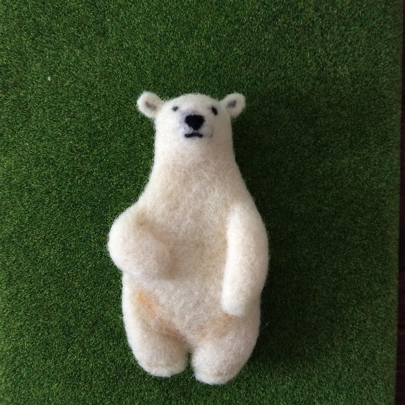Polar Bear Steve Butler Brooch 2 - Brooches - Wool White