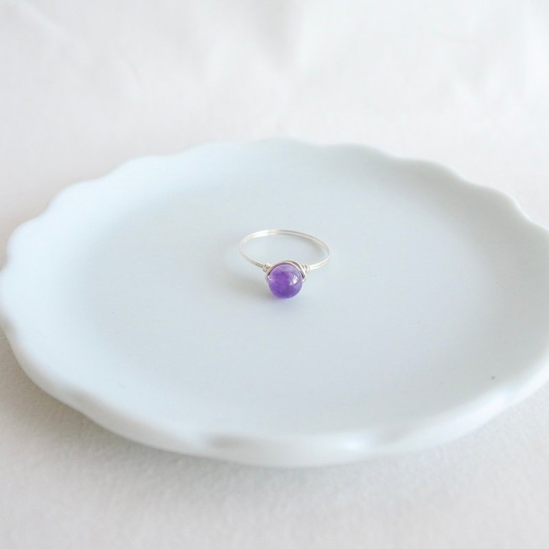 Amethyst – Petite – Silver ring. – Natural Stone Ring - 戒指 - 其他金屬 紫色