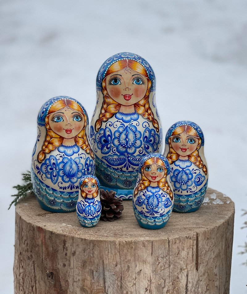 Matryoshka Gzhel, Painted nesting doll , Nesting doll , Russian matryoshka