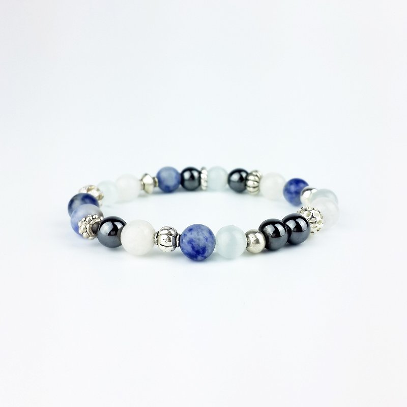 | Glass Bead Series | Embellished x Blue Stone White Opal White Chalcedony Black Gall Stone (Tibetan Silver x Bracelet x Bracelet x Handcrafted x Customized.) - สร้อยข้อมือ - เครื่องเพชรพลอย หลากหลายสี