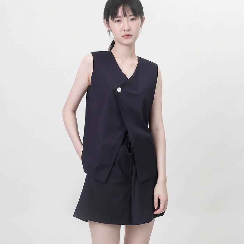 Sunlight_Dawn Vest_9SF005_Zhangqing Stripes - Women's Vests - Cotton & Hemp Blue