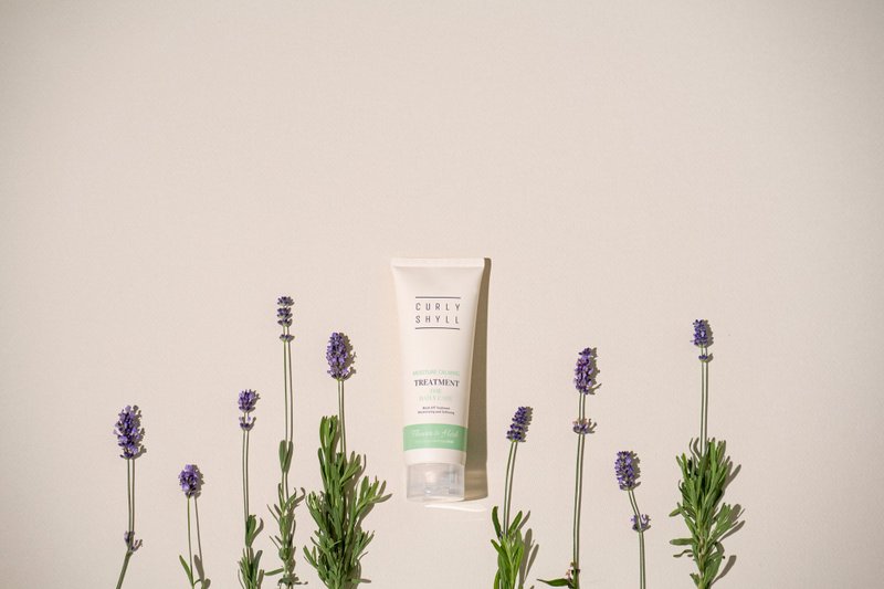 【Spring Repair】Flower & Herb Moisturizing Soothing Hair Mask 250ml - Conditioners - Concentrate & Extracts 