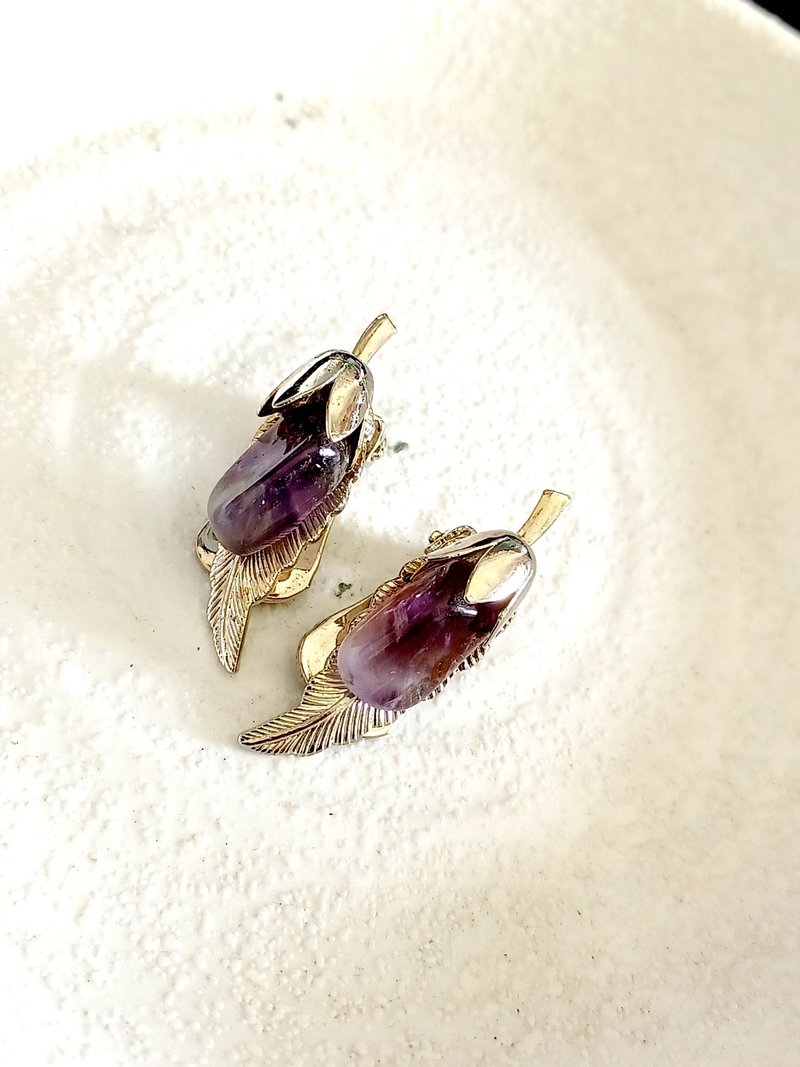 vintage jewelry amethyst eggplant fun image clip-on earrings - Earrings & Clip-ons - Other Metals 