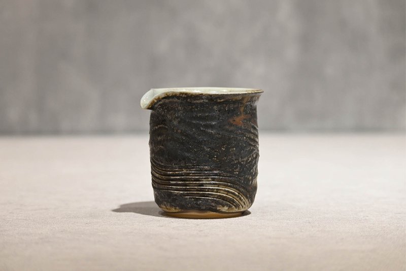 純瓷胎土 無把茶海 公道杯 勻杯 【臻麟陶藝】 - 茶壺/茶杯/茶具 - 陶 