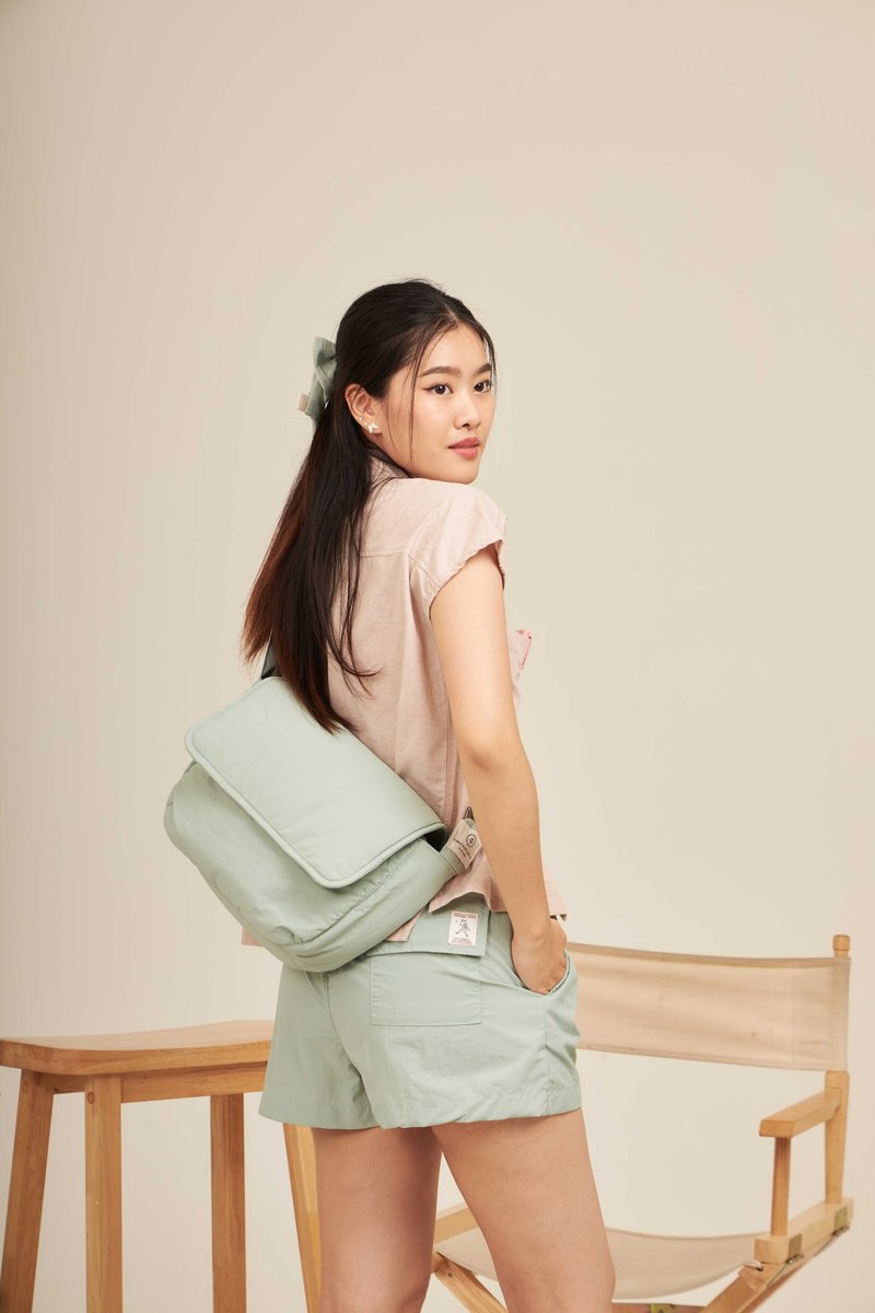 PIE - nylon puffy crossbody bag (mint) - กระเป๋าถือ - ไนลอน สีเขียว