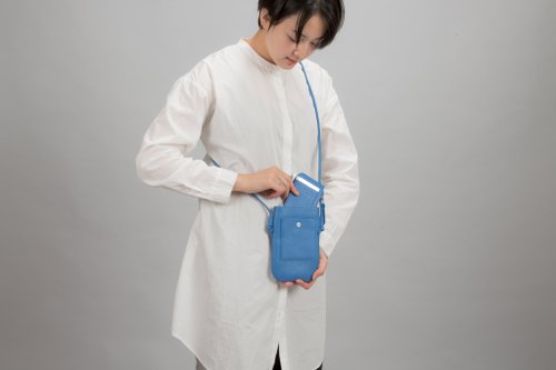 豊岡鞄 授權經銷 日本豊岡鞄 CONY itten-itten 迷你手拿包 藍色