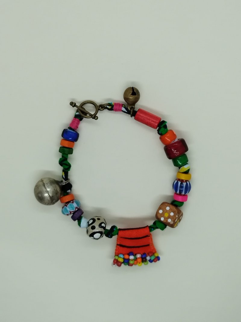 All the beads no. 16 - Bracelets - Precious Metals 