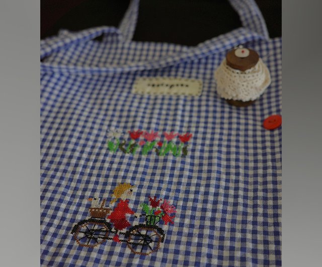 コウペンちゃん 刺繍トートバック りんご ベージュのページ