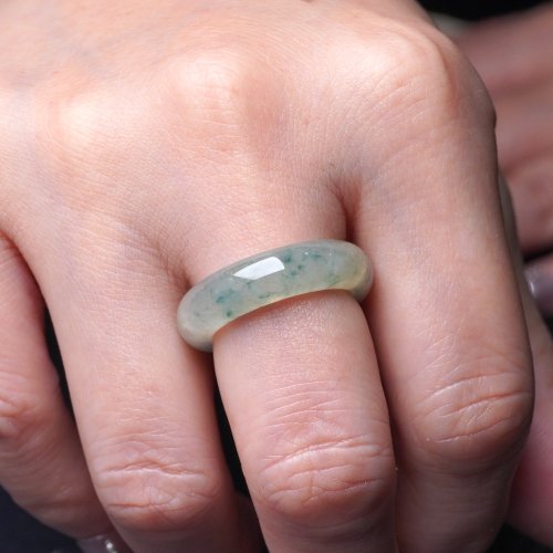 瓔珞珠寶盒 E.L.Jewelry Box 冰飄綠花翡翠戒指戒圈 | 國際14圍 | 天然緬甸玉翡翠A貨 | 送禮