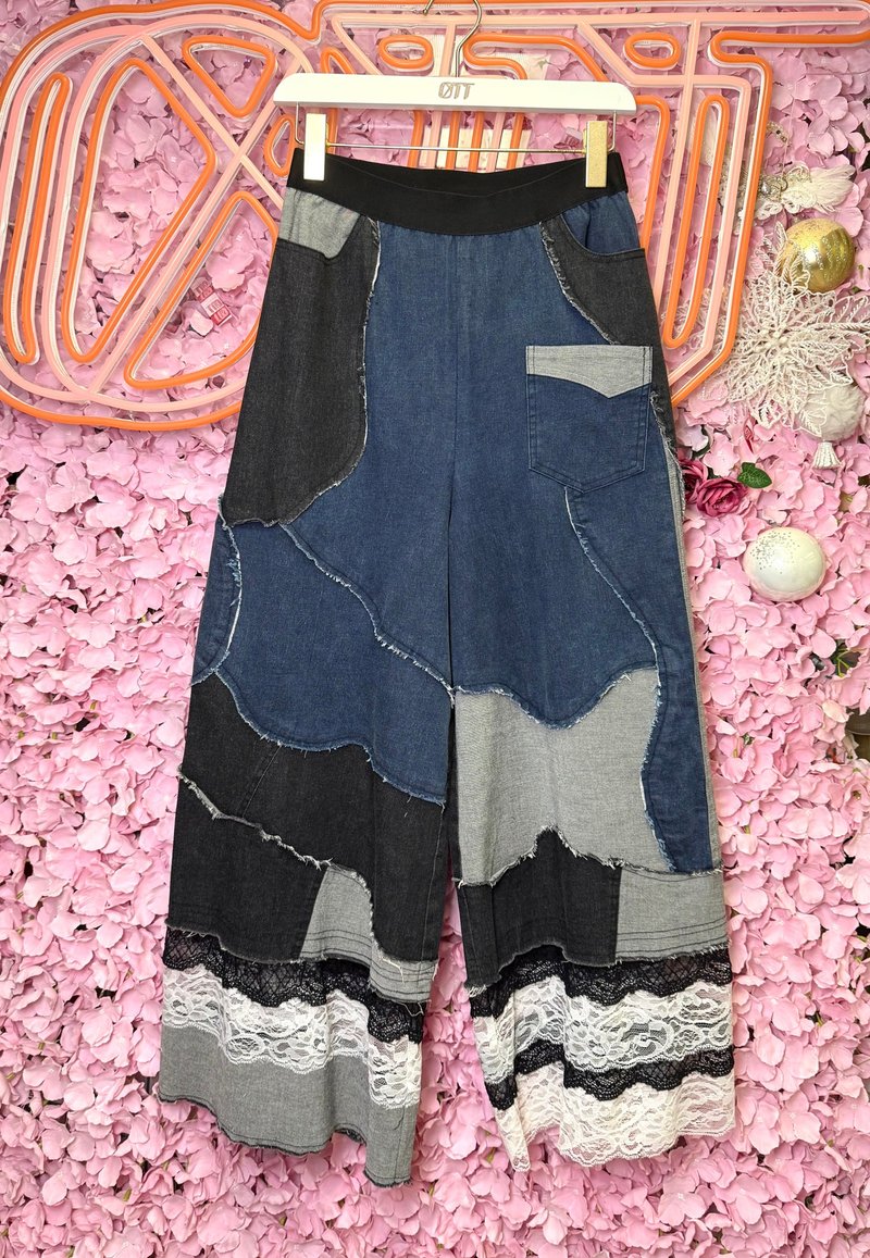 OTT獨一無二•Unique日系藍黑灰撞色拼布洗水牛仔闊褲 - 女長褲 - 棉．麻 藍色