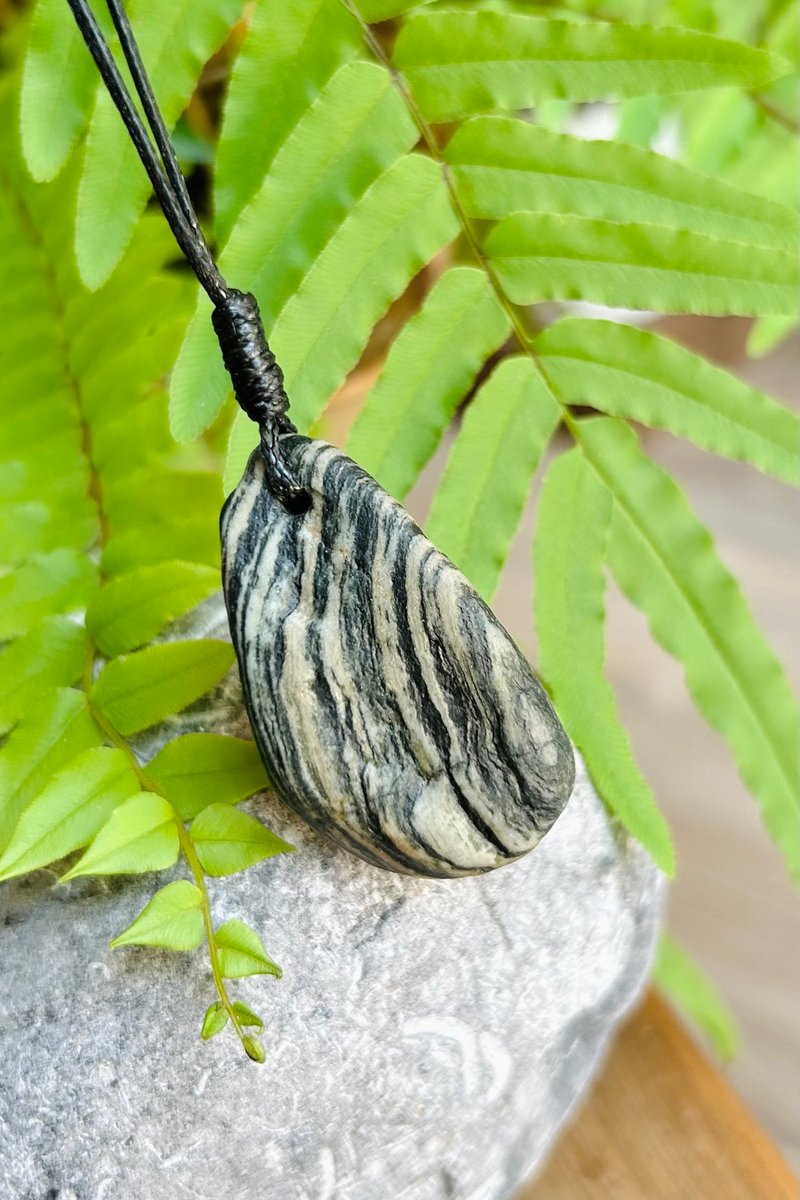 Nature's original creation & a microscopic rock formation stone, one object, one picture - Necklaces - Stone 