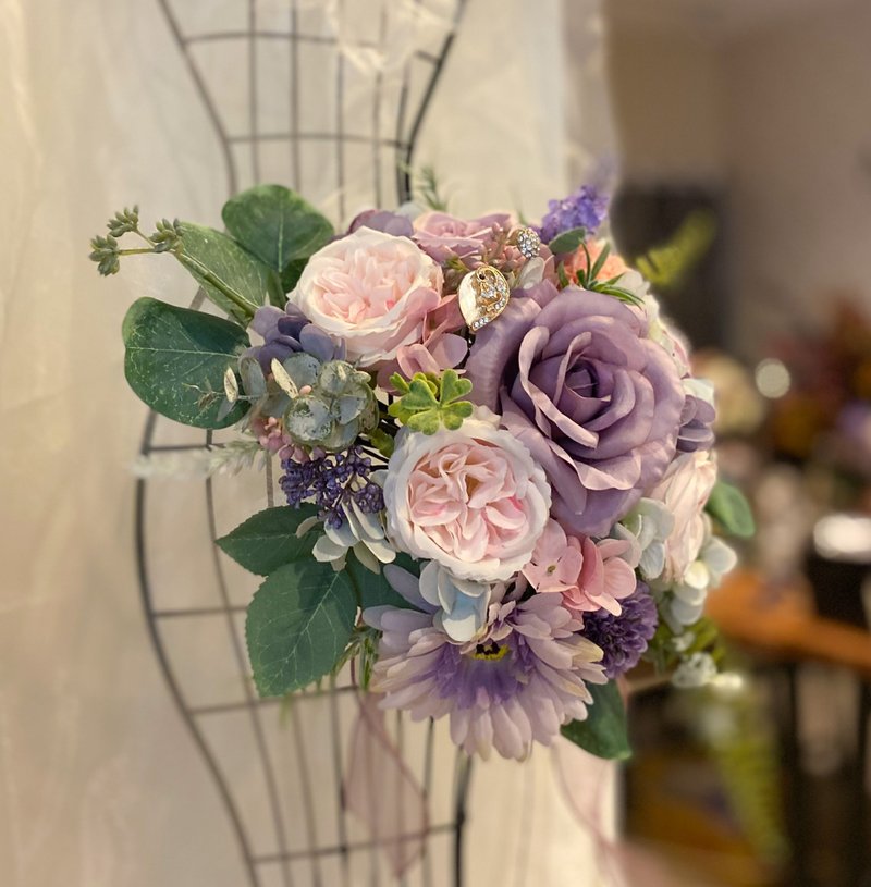 浪漫捧花 新娘捧花  擬真花束 - 擺飾/家飾品 - 其他材質 紫色