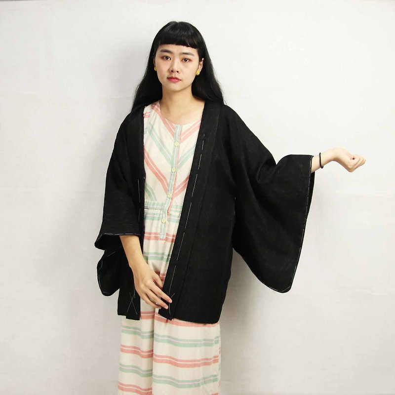 Tsubasa.Y ancient house 008 glitter green mottled feather weave, blouse jacket kimono and Japanese style - เสื้อแจ็คเก็ต - ผ้าไหม 