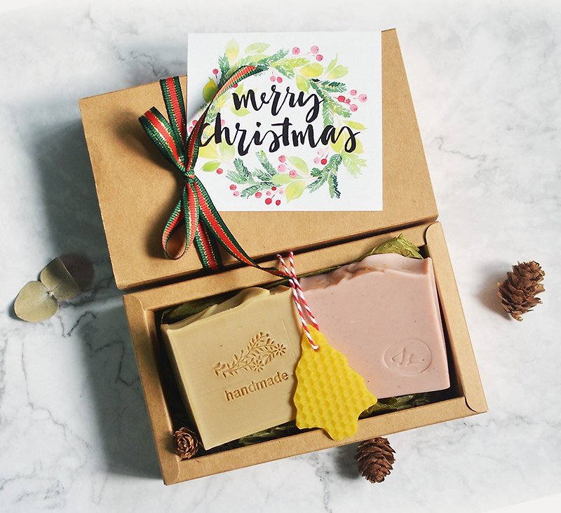 Christmas Eve Gift Box-For Friends, Cold Handmade Soap Gift Box, Bathing Scenery, Exchange Gifts, Christmas and New Year - ครีมอาบน้ำ - พืช/ดอกไม้ หลากหลายสี