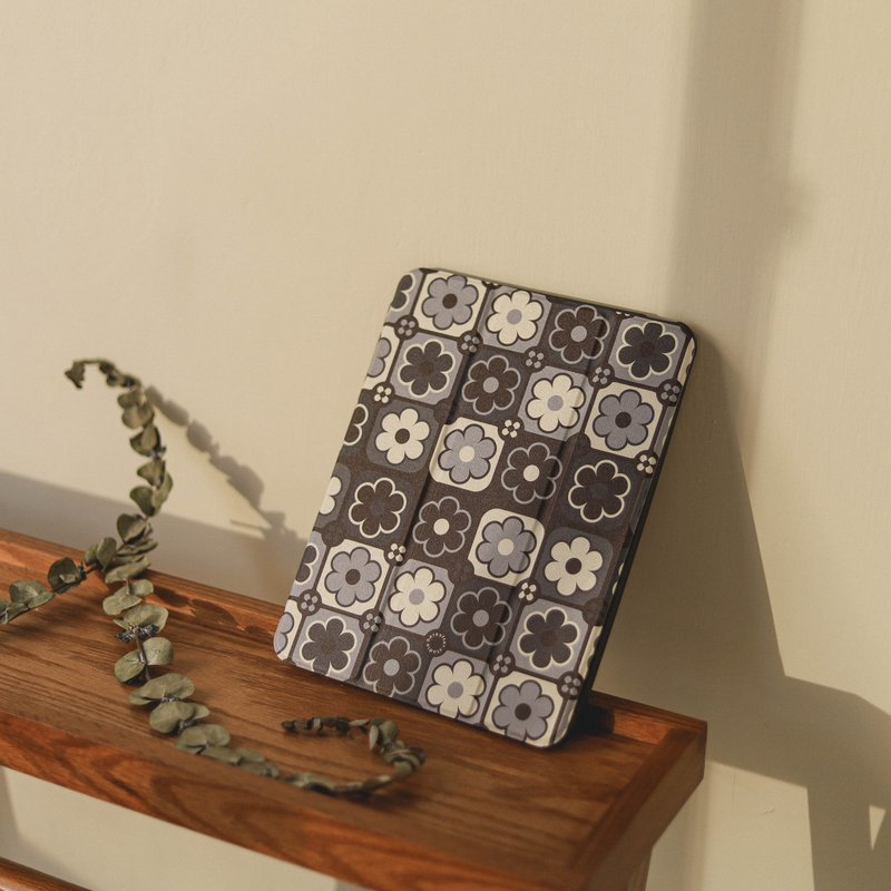 【 iPad Case 】木春菊 - 花見系列 / NIGHT - 平板/電腦保護殼/保護貼 - 人造皮革 黑色
