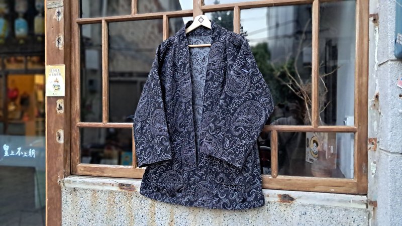 AMIN'S SHINY WORLD 黑色大變形蟲滿版 KIMONO  Reversible 雙面 - 男夾克/外套 - 棉．麻 黑色