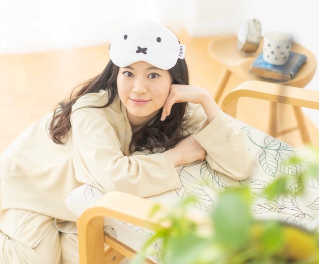 ポガリ まとめ売り フェイスミニポーチ アイマスク プリン victory Pinkoi x miffy】ミッフィーアイマスク | ミッフィー ポーチ付き